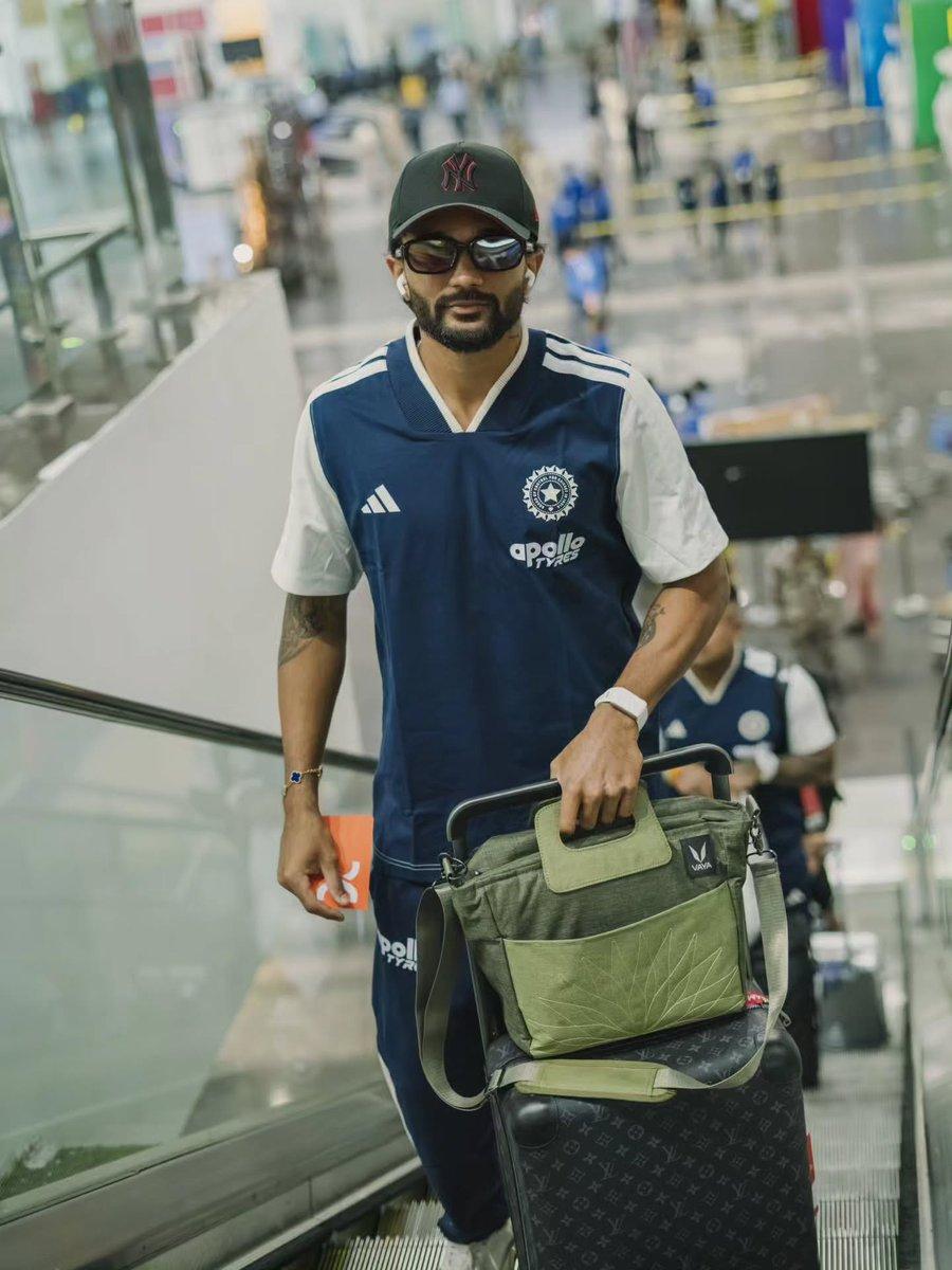 Welcome to Homeland @NKReddy07 @TilakV9 bro and Arrange Two Tickets to watch Cricket Live @BCCI