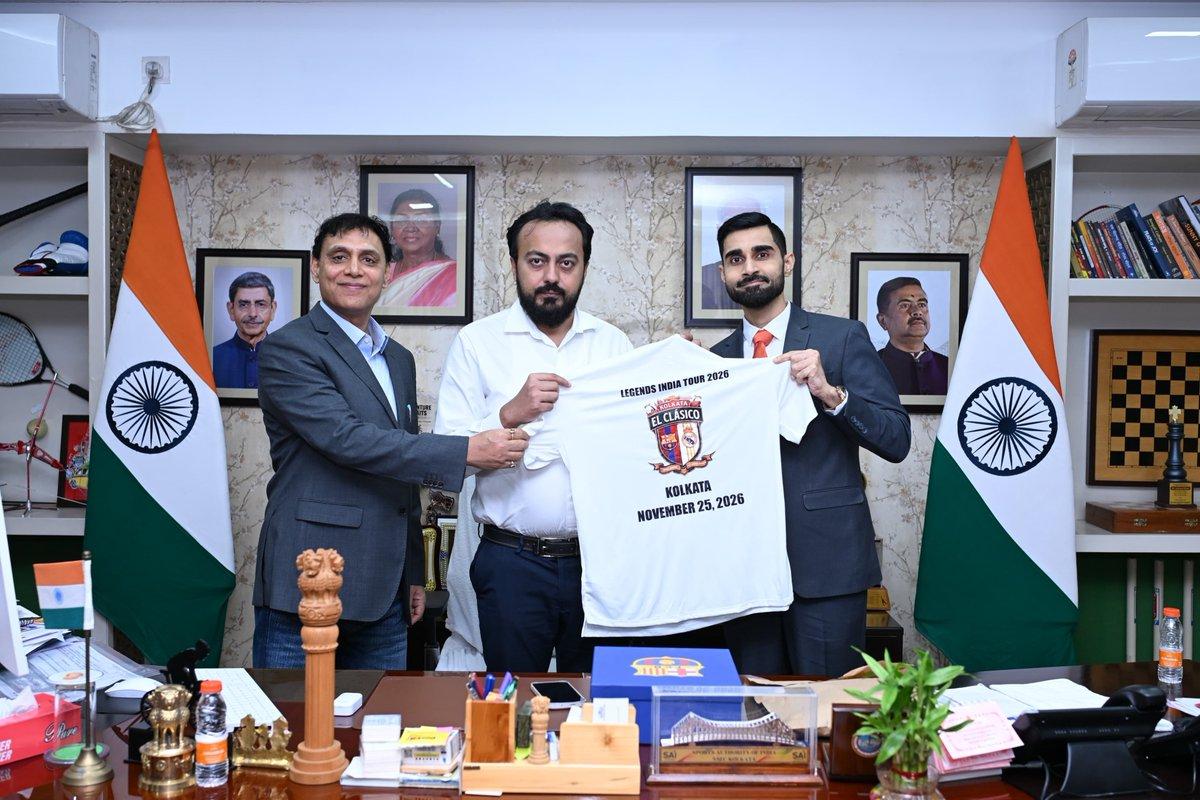 IT'S OFFICIAL El Clásico Legends vs Legends.. November 25, 2026 Vivekananda Yuva Bharati Krirangan,