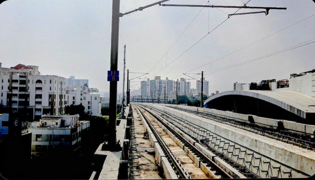 One of my favorite pics. 🎉 #CMRL #Chennai #Vadapalani