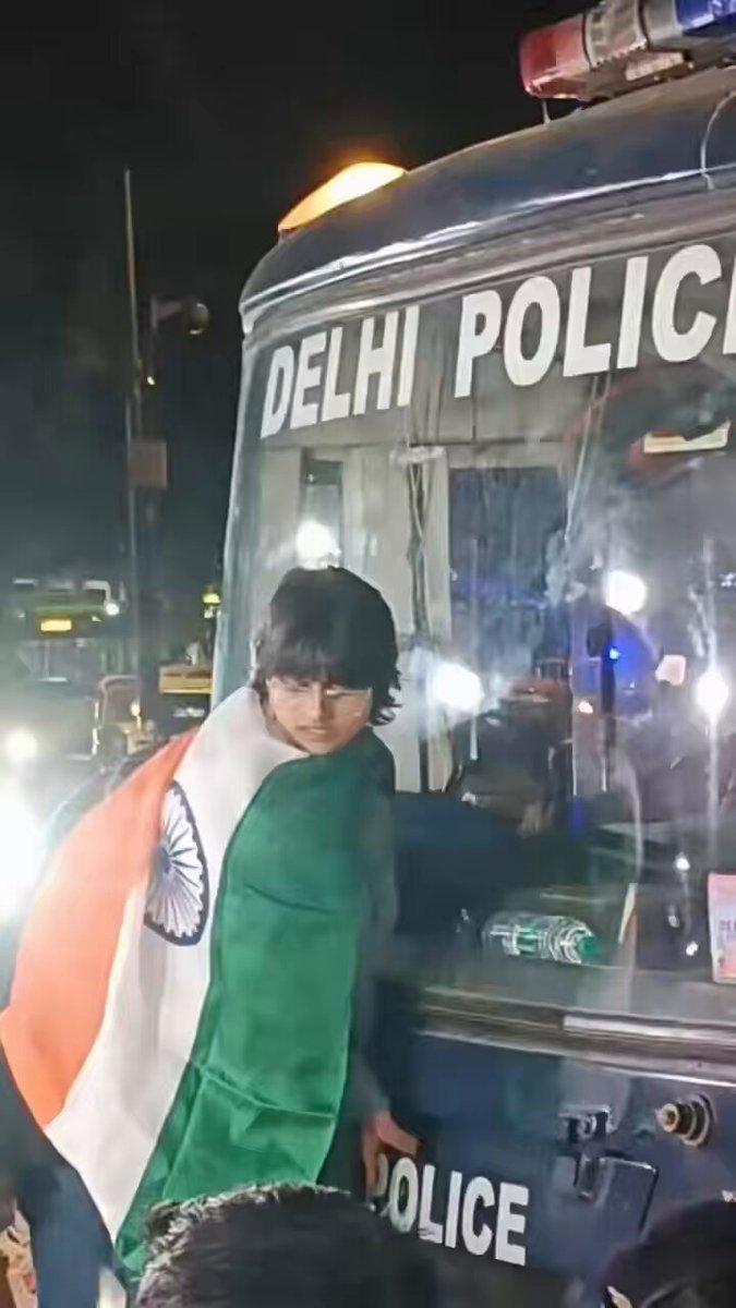 By your logic @DelhiPolice @CPDelhi should stop policing and go home let be burned down as any crime by women vulgarity lawlessness arson loot riot after 6 pm is legitimate and police should st