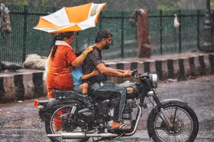 Why Delhi-NCR Saw Heavy Rain After Monsoon Withdrawal: What IMD Said About This Week