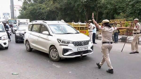 CJP protest Delhi Day 2: Which roads to avoid around Connaught Place, Mandi House today? What commuters should know