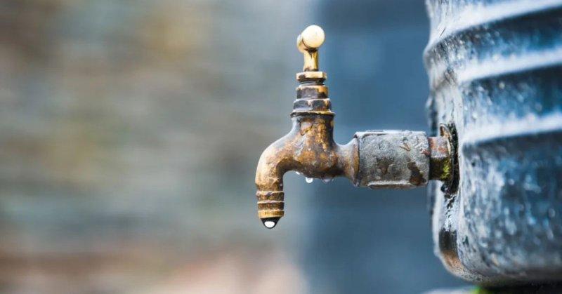 #Drought-hit #Maharashtra: #Pune bans drinking #water use for #construction, shuts #vehicle washing centres https://indianexpress.com/article/cities/pune/pune-water-cut-thursday-supply-suspended-octob
