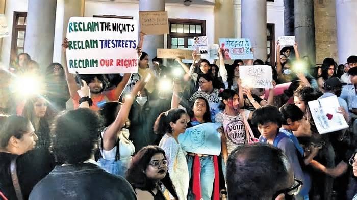 'Women safety cannot come at the cost of freedom': Protesters in Bengaluru