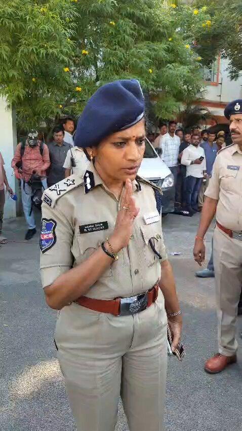 : : Police Commissioner B. Sumathi, IPS assures ’s family @MalkajgiriCop @SumathiIPS
