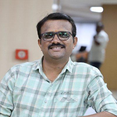ुणे िद्यार्थी_सत्याग्रह येथे सध्या स्थिती आहे की विद्यार्थी यांची भूमिका वेगळी आणि रोहित पवारांचा भूमिका वेगळी. विवेक भिमनवार यांच्या राजीनाम्याशिवाय आंदोलन संपवताना रोहीत पवार यांचा कस लागणा