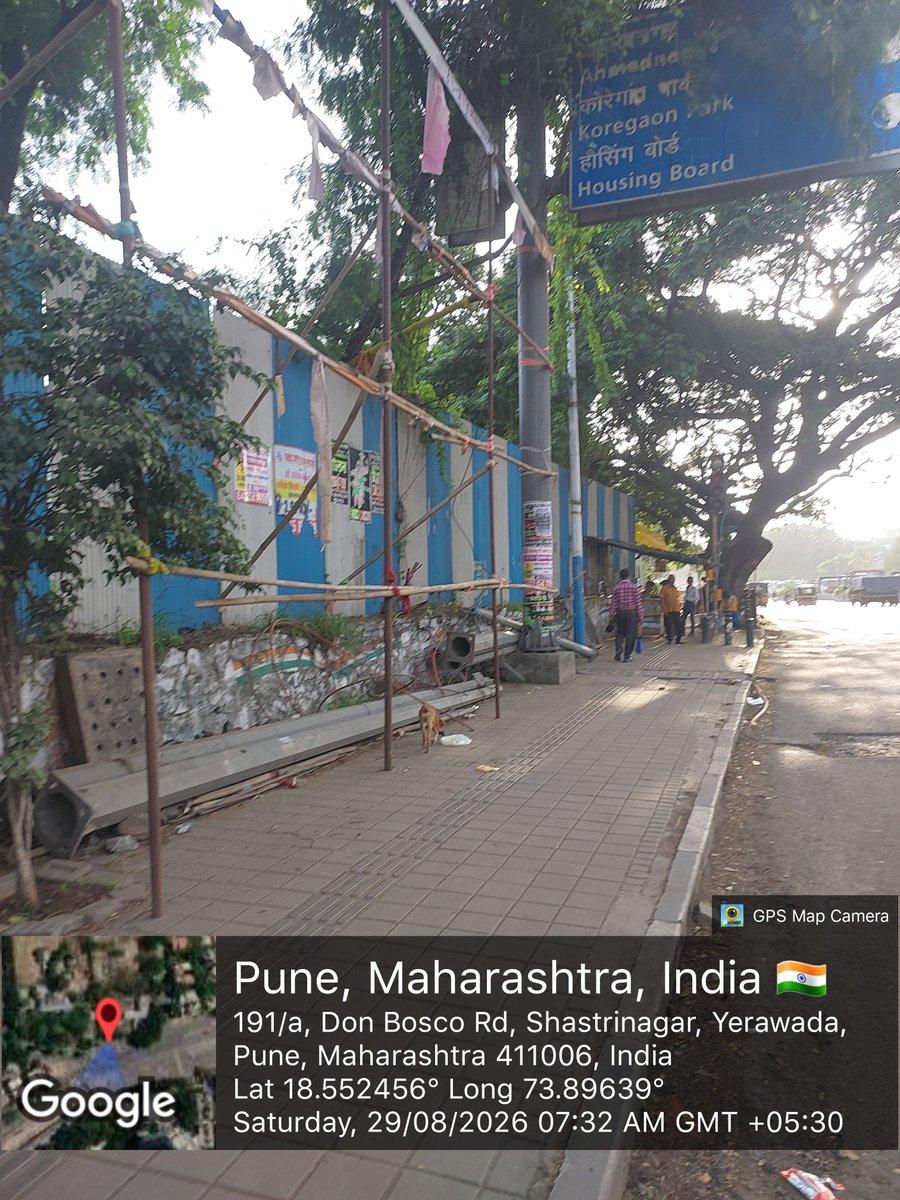 R to @sanadiipbbiswas: It is heart breaking to see the callousness of the authorities. The trees offered good shade to pedestrians here. Maa Durga will give citizens of both spine and strength t