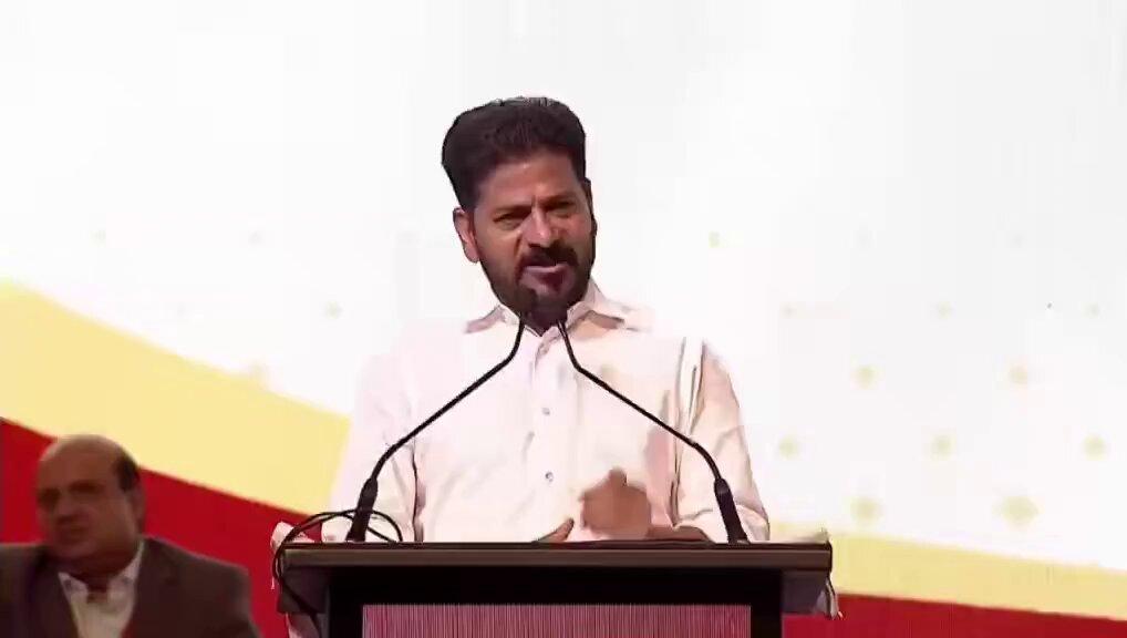 CM Revanth Reddy envisions Hyderabad standing alongside the world’s leading cities. The focus is on strengthening Hyderabad’s global identity and development. #Hyderabad #RevanthReddy #GlobalCity #Tel