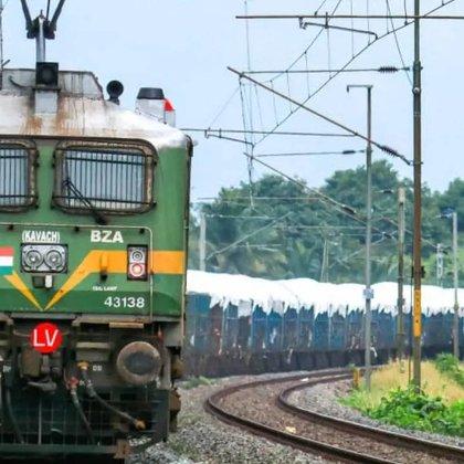 "The 55km stretch between & Road is a crucial part of the -#Mangaluru rail link. Featuring several steep gradients, tunnels & bridges, the section was electrified..
