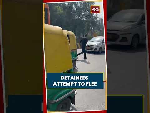 CJP Delhi Protest: Detainee Attempts To Flee After Getting Off Police Bus In Delhi
