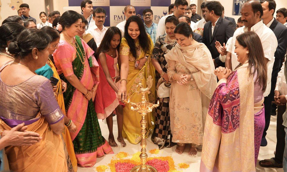 PMJ Jewels has opened a new store in Chaitanyapuri, Dilsukhnagar, Hyderabad. The launch expands the brand’s retail network to more than 47 stores across four states, with collections spanning bridal, 