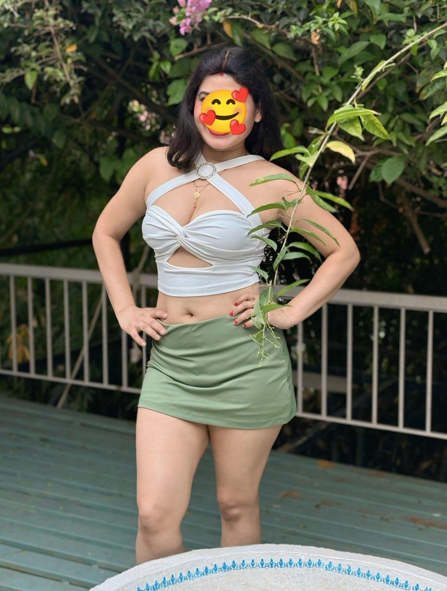 Full enjoy in vip hotel #Delhi Today NOW available in #mumbai #mood #weekend #sunday #happy Today full day booking available Next #Raipur #INDIAN_SOUTH_Sde TELEGRAM- https://t.me/Sophia_hotwifee Book 