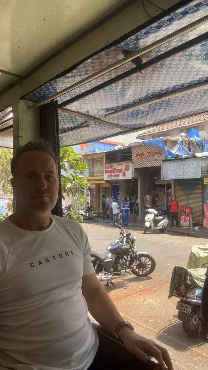RT by @kartiksriniva20: My good friend Dindayal isn’t operating on Ormiston road in anymore so popped around the corner to see Akil for a shave & a trim .. Fantastic service .. Morning all ..