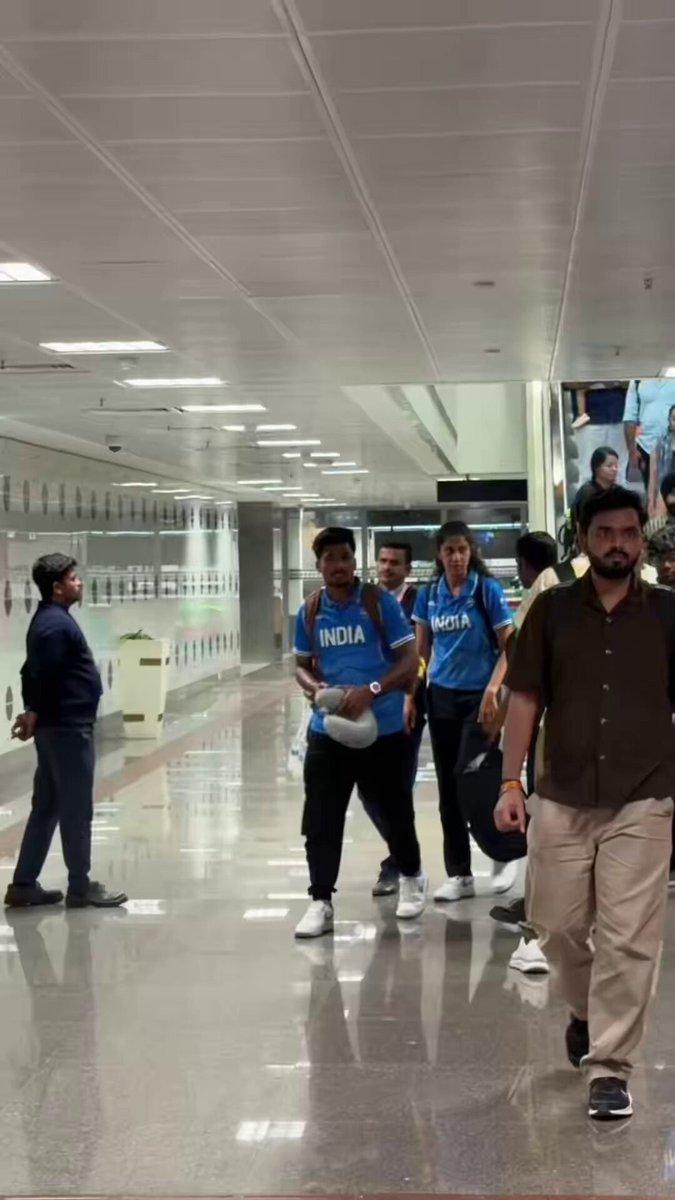 Murlidhar Mohol Welcomes Asian Medal Winners to Pune Amid Grand Celebrations