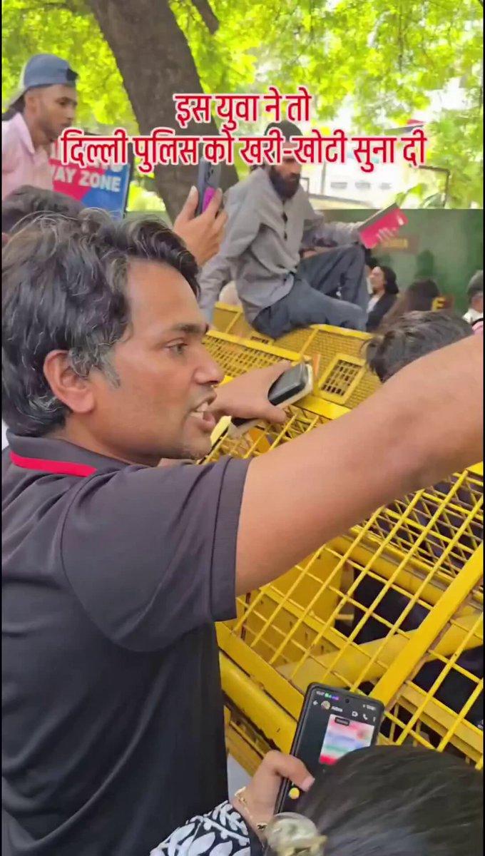 कुल मिलाकर अंधभक्ति इस देश से ख़त्म होती जा रही है यह देश मोदी और शाह का ग़ुलाम नहीं है 🔥