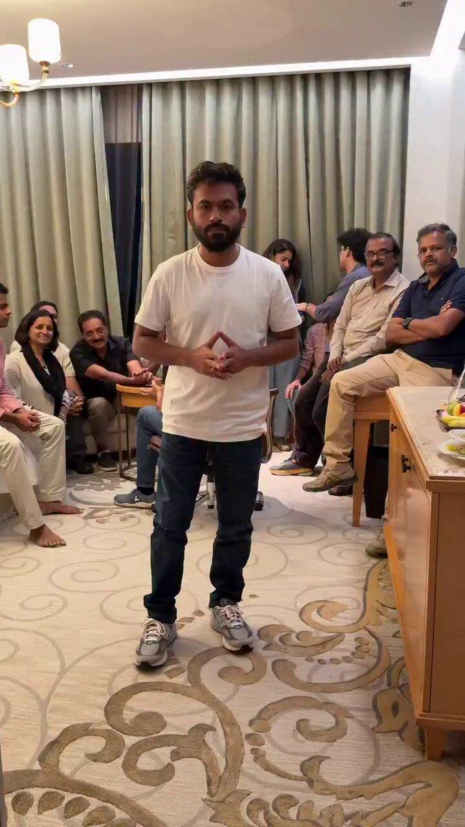 🚨 BIG UPDATE Tomorrow, Dhruv Rathee, Abhijit Deepke, Prakash Raj, Saurav Das, Ashutosh Ranka and other prominent protesters will be seen together in Bengaluru.
