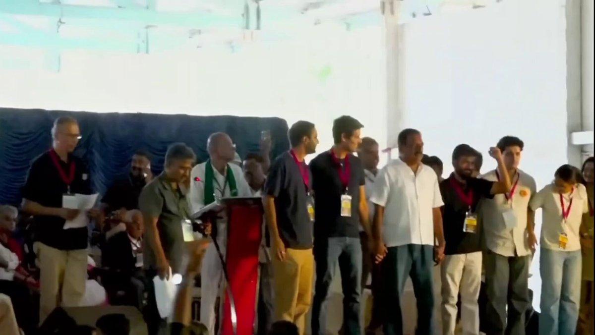 The big Jokers gang! Useless bunch of manipulative propagandists and a total waste of time.