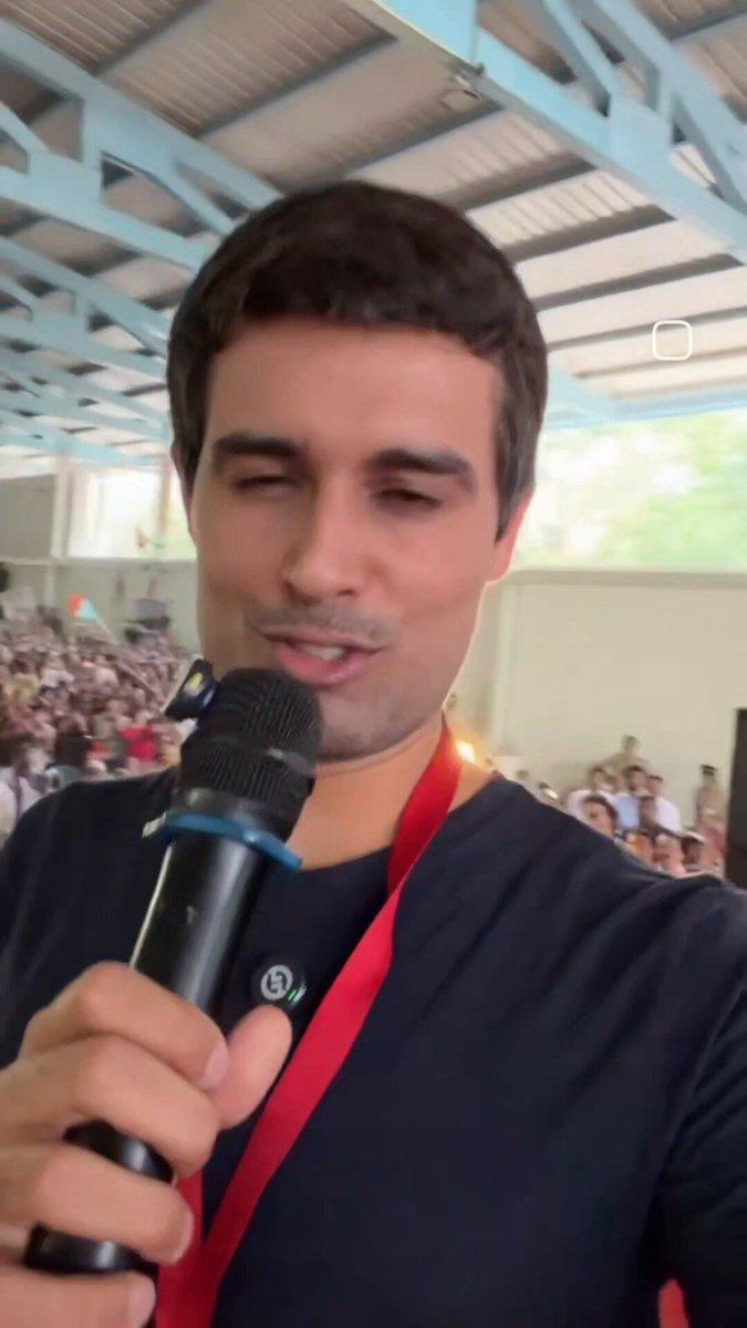 RT by @MohdFeroz1989: One Man. One Mic 🎤 The aura is LOUD. 🔥