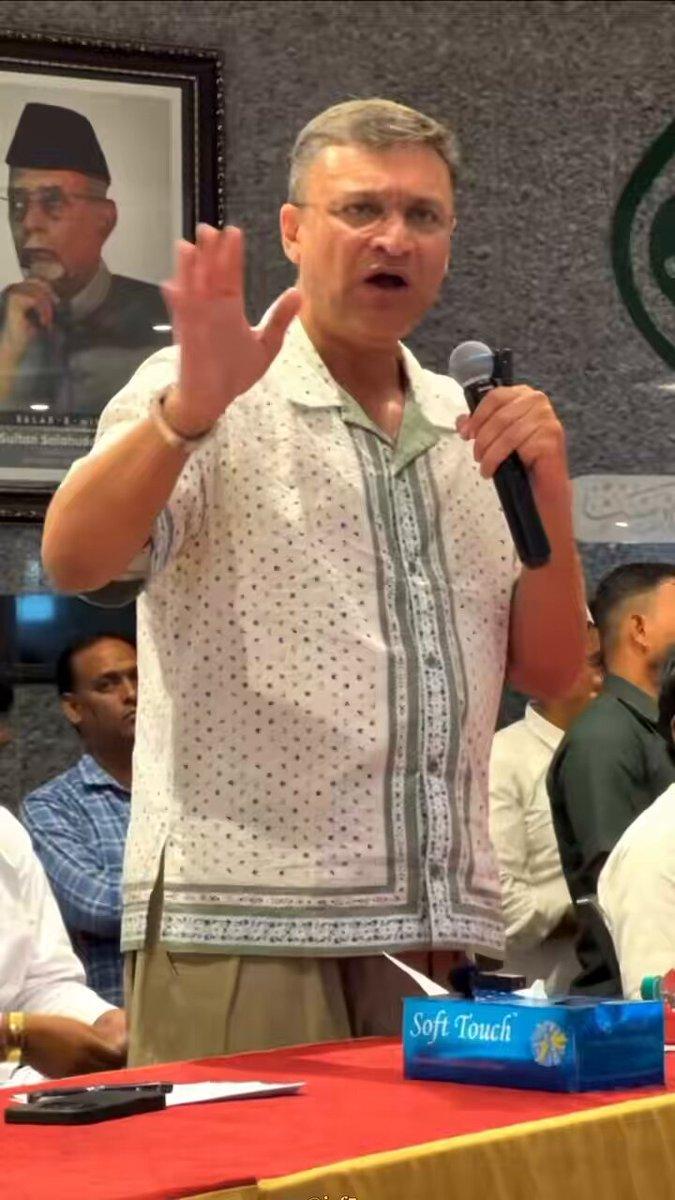 Today While Addressing People of Chandrayangutta Janab Akbaruddin Owaisi Sahab said, “I am alive today because of your prayers. Without your prayers, I might not be alive today.” @akbarowaisii