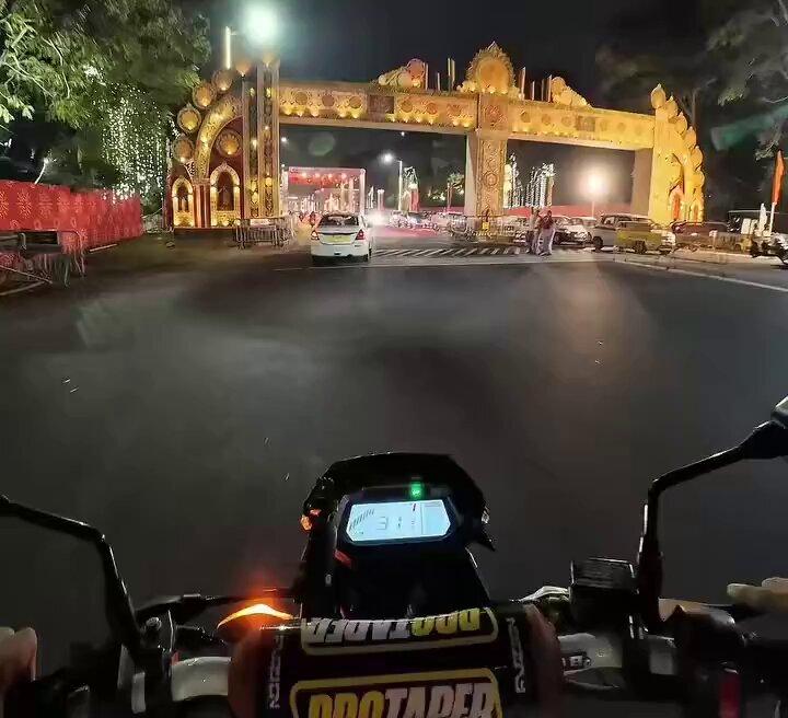 RT by @IndianTrainFan: 6 months of governance achieved what 60 years couldn’t! 🧡🔥 Welcome to #Kolkata, India! 🇮🇳🫶🏻 #DurgaPujo