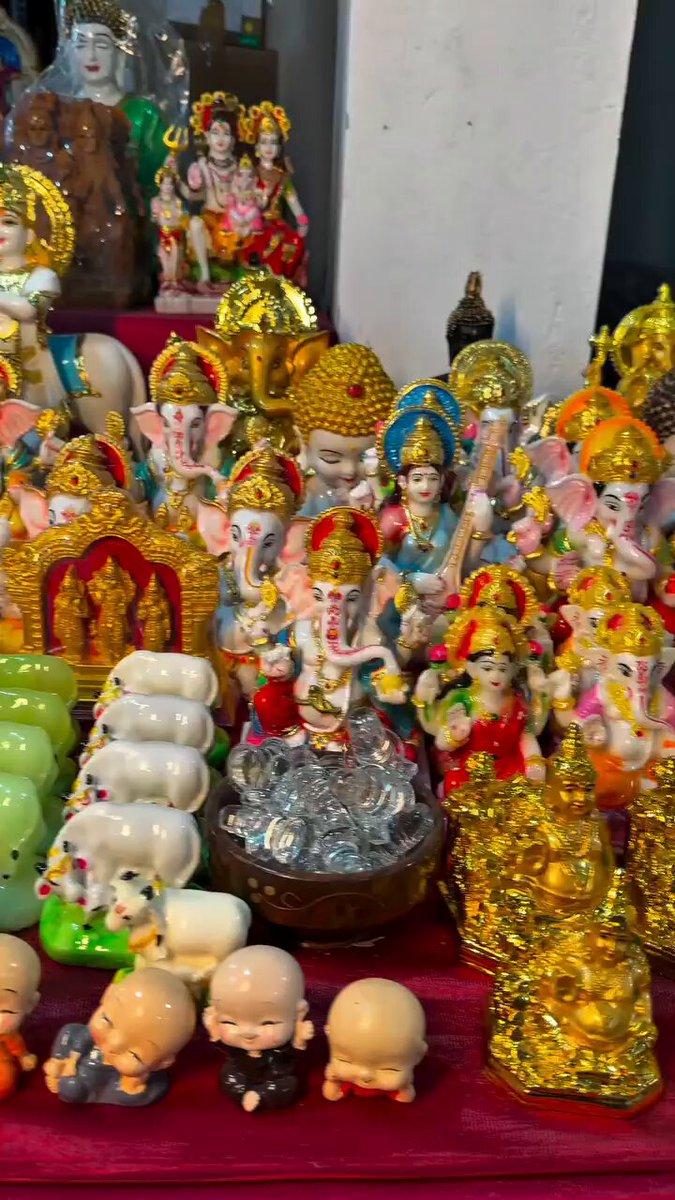 Navaratri special at Poompuhar ✅ Flat 10% off 😍 📍 Poompuhar Sales Showroom, LIC Building Opp., No. 108, Anna Salai, Chennai, Tamil Nadu 600002