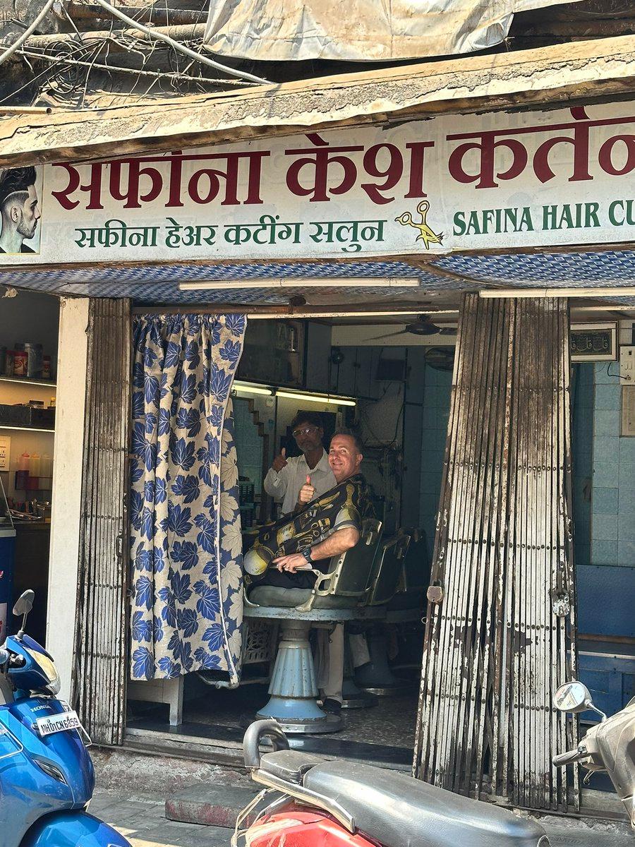 RT by @kartiksriniva20: My good friend Dindayal is back in his village so I popped along to see Akil this morning for my usual trim .. outstanding barber 👍
