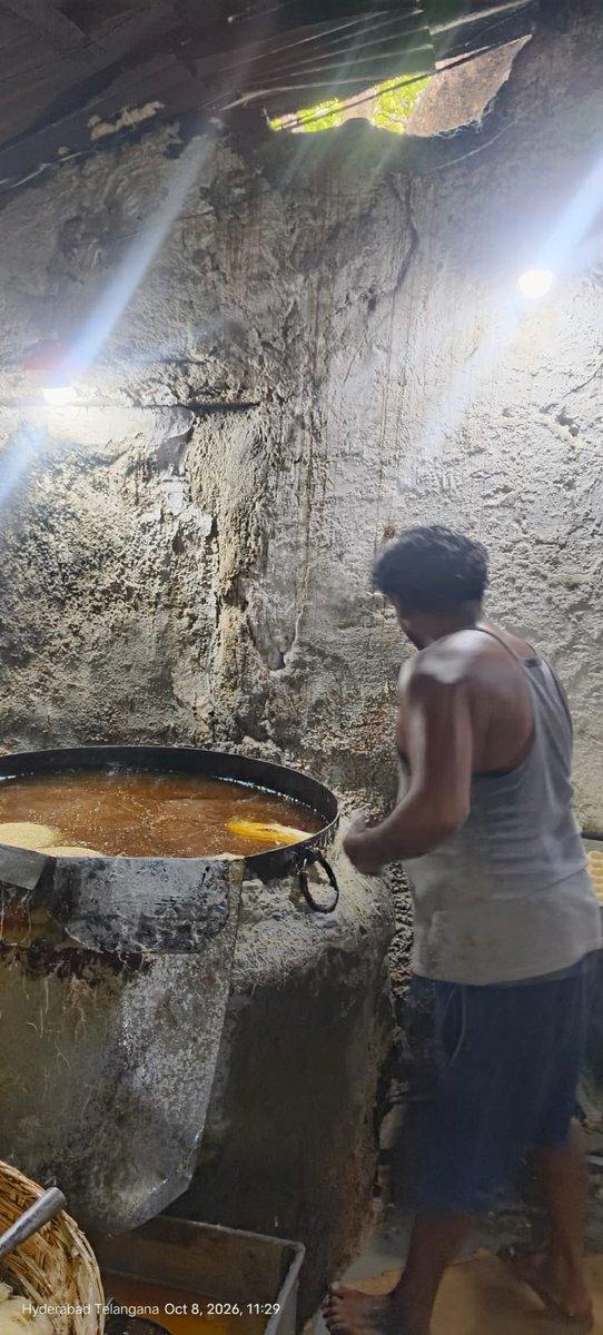 RT by @Mubashir_AIMIM: @c_tgsafe raids pheni units ahead of festival in Hyderabad Ahead of festival season, TG SAFE Food Wing conducted surprise checks on 12 pheni manufacturing units in