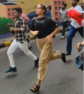 Every day @neha_aisa runs towards Jantar Mantar, makes the noise and disturbs the society. Did she has gave any proof that VotChori has happened?? Or come up with solid proofs??? Ans: No What level of