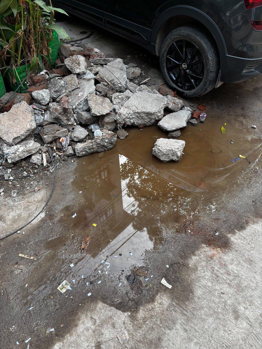 R to @Trueeindians: Another view point see how bad work is on by mcd contractors @gupta_rekha @CMODelhi @praveshwahi @CitySpzone #MCD #MCDCares #Delhi #CleanDelhi #GreenDelhi #OldDelhiZone #SwachhDelh