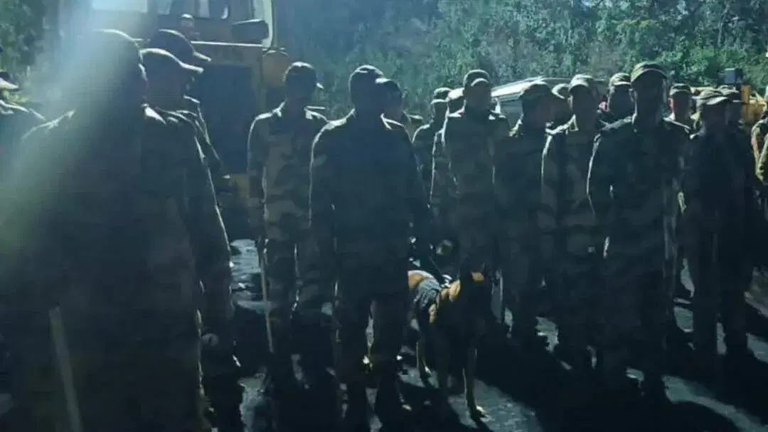 बेरमो: बोकारो में कोयला चोरी पर सख्त कार्रवाई, खासमहल-कोनार में डॉग स्क्वॉड के साथ छापेमारी कर 1.580 टन कोयला जब्त