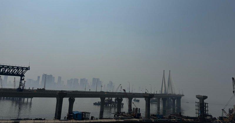 This was my first trip to Mumbai and it was a bit of a shock! https://desinewz.com/article/mumbai-before-you-sell-the-dream-fix-the-experience