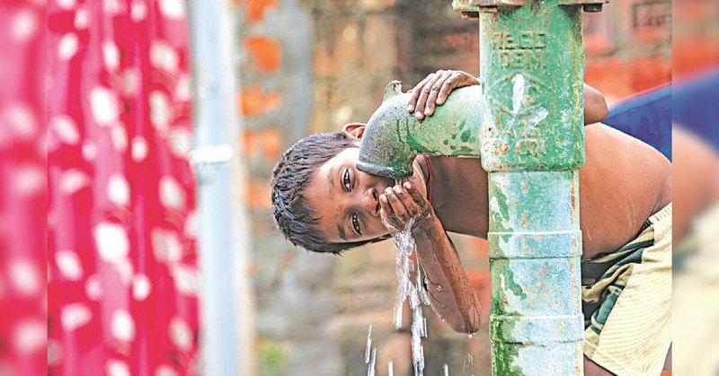 Pune ordered a citywide water supply shutdown every Thursday and banned the use of drinking water for construction and vehicle washing as the state prepares for prolonged water stress.