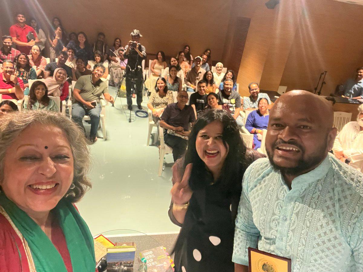 RT by @jayapriya88: What a lovely time that was at the Read A Kitaab Literature Festival at ’s own @AttaGalatta! So good to talk to Tony D’Souza about my book ‘Good News, Bad News’ and to he