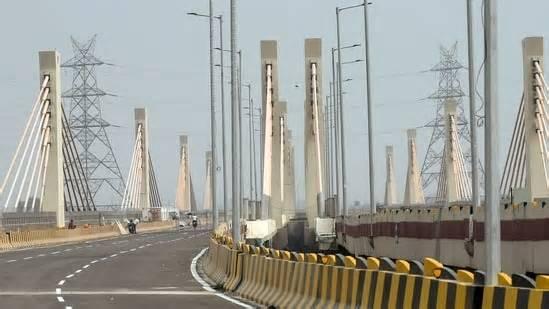 Barapullah Phase III: What the East-South Delhi link means for Mayur Vihar, Noida real estate markets