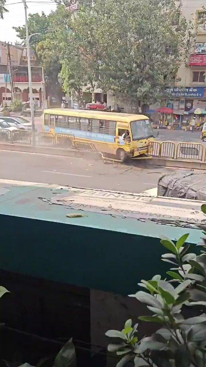 School Bus Mounts Divider at Tapkir Chowk in Pune; No Injuries Reported
