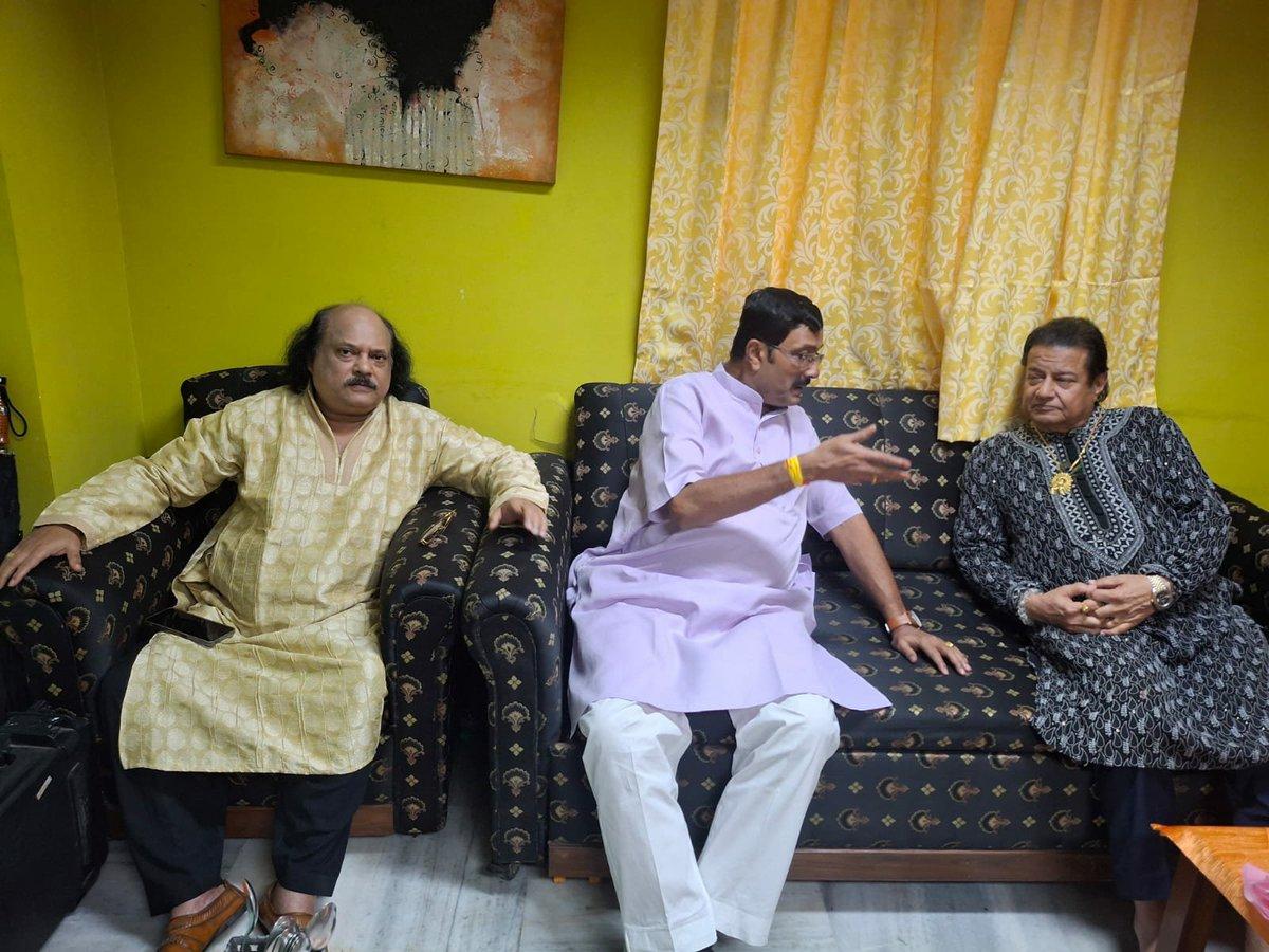 A memorable meeting in Kolkata with Shri Rahul Sinha ji and Shri Pradip Ghosh ji. Grateful for the warm interaction and wonderful moments. 🙏✨