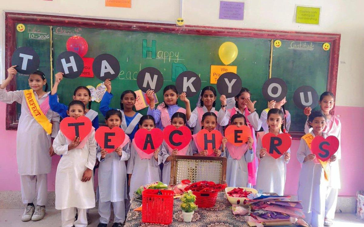 RT by @ShabirLakhoppp: was celebrated at Government Girls High School Double Section, Paretabad, , where students paid tribute to their teachers for their dedication, guidance,