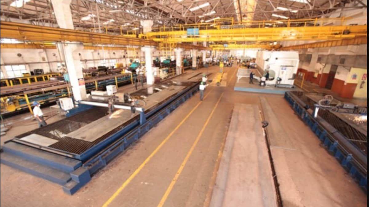 RT by @jpullokaran: bags ₹200–300 crore order from for substations @jpullokaran https://www.cnbctv18.com/market/stocks/bajel-projects-share-price-bags-rs-200-300-cror
